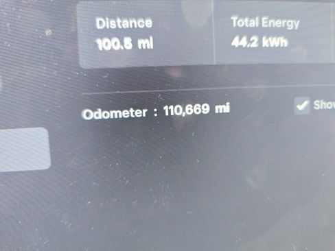 Used 2016 Tesla Model X 90D image 2