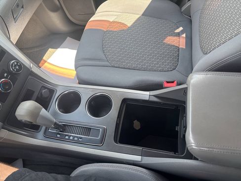 Used 2012 Chevrolet Traverse LS FWD image 21