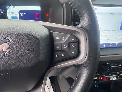Used 2024 Ford Bronco Wildtrak image 17