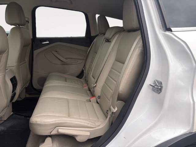 Used 2014 Ford Escape Titanium w/ Equipment Group 401A FWD image 13