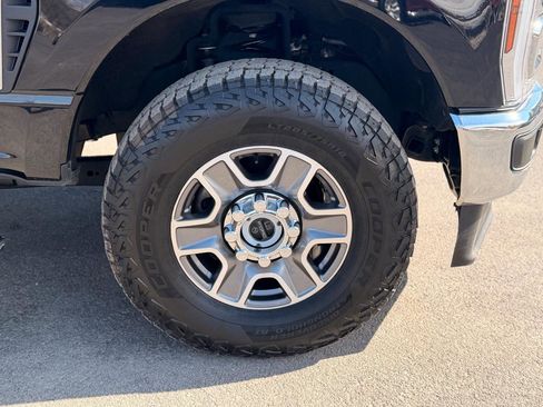 Used 2024 Ford F250 Lariat image 36