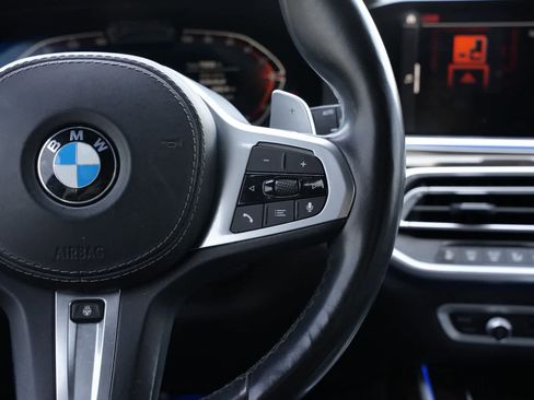 Used 2021 BMW X7 xDrive40i w/ M Sport Package AWD/4WD image 11