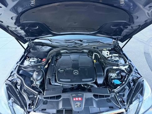 Used 2012 Mercedes-Benz E 350 4MATIC Sedan image 16