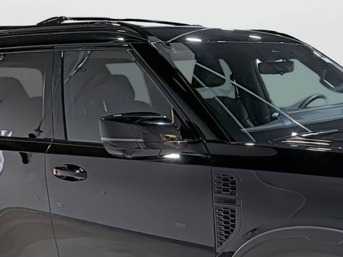 Used 2025 Nissan Armada PRO-4X AWD/4WD image 15