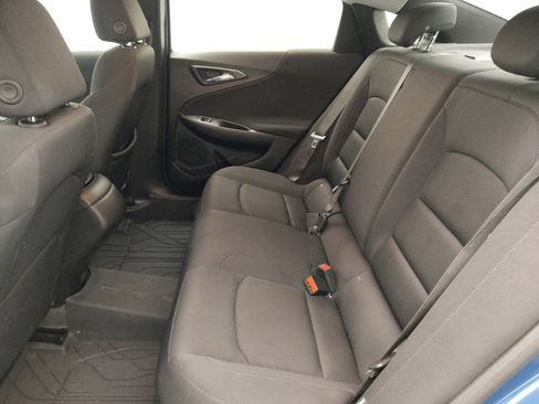 Used 2025 Chevrolet Malibu LS w/ LPO, Floor Liner Package FWD image 18