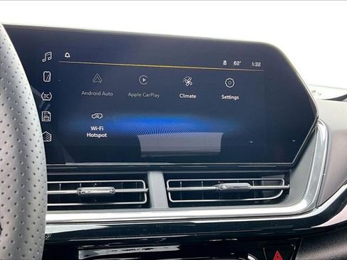 New 2026 Chevrolet Trax RS w/ Sunroof Package FWD image 20