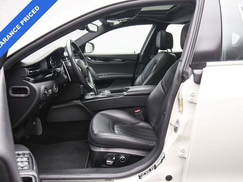 Used 2022 Maserati Quattroporte Modena Q4 image 18