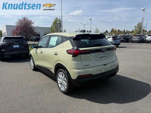 New 2027 Chevrolet Bolt LT FWD image 5