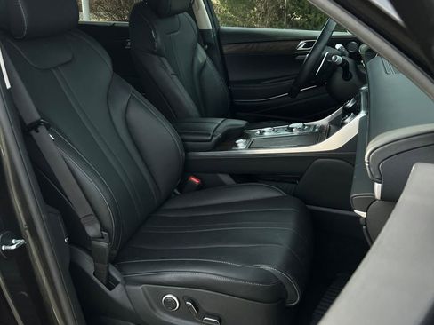 Used 2024 Genesis GV80 2.5T image 10