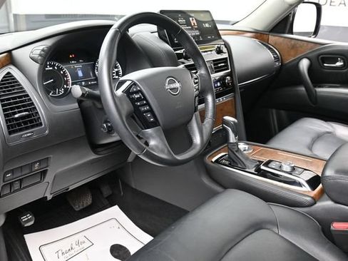 Used 2022 Nissan Armada SL w/ Captain's Chairs Package AWD/4WD image 14