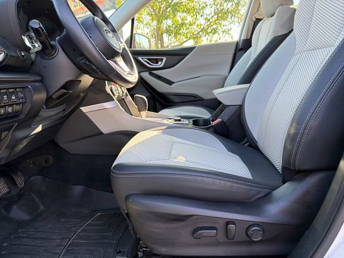 Certified 2023 Subaru Forester Premium AWD/4WD image 21