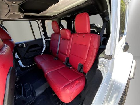 Used 2024 Jeep Wrangler Unlimited Rubicon 392 AWD/4WD image 24