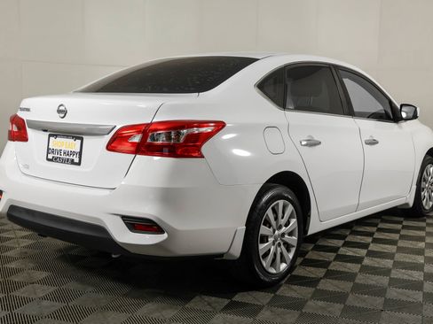 Used 2018 Nissan Sentra S FWD image 14