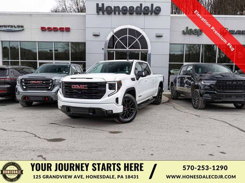 Used 2025 GMC Sierra 1500 Elevation w/ Elevation Premium Package AWD/4WD image 1