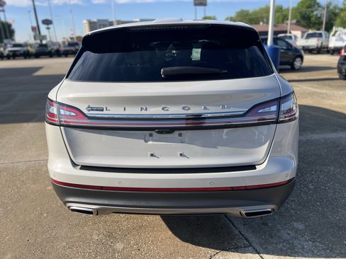Used 2023 Lincoln Nautilus Reserve w/ Equipment Group 201A AWD/4WD image 6