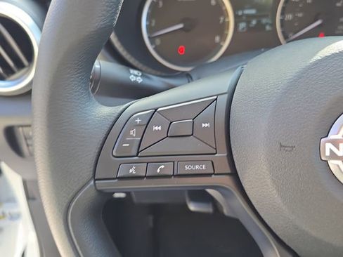 New 2025 Nissan Versa S w/ Trunk Package FWD image 28