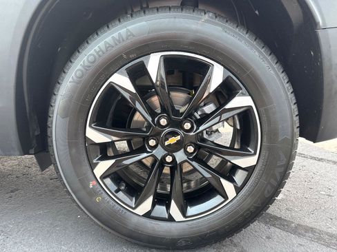 Used 2023 Chevrolet TrailBlazer LT w/ Convenience Package FWD image 29