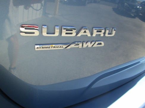Used 2023 Subaru Forester AWD/4WD image 7