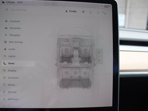Used 2021 Tesla Model Y Long Range AWD/4WD image 12