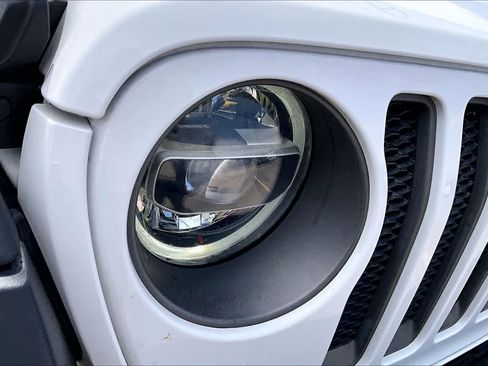 Used 2020 Jeep Wrangler Unlimited Rubicon w/ LED Lighting Group AWD/4WD image 26