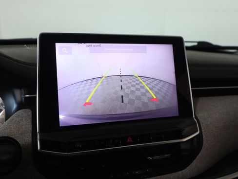 Used 2022 Jeep Compass Sport image 6