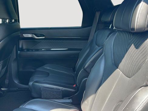 Used 2025 Hyundai Palisade Calligraphy AWD/4WD image 17