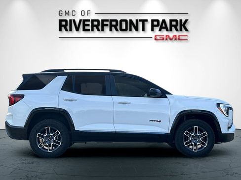 Used 2026 GMC Terrain AT4 w/ Convenience Package III image 2