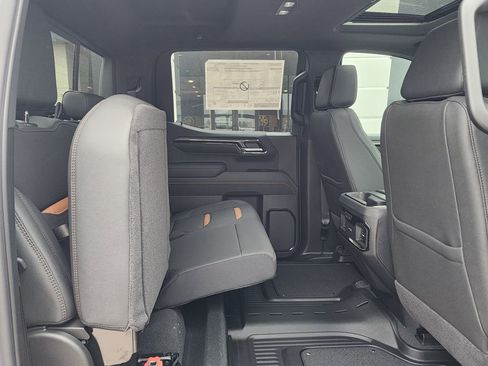 New 2026 GMC Sierra 1500 AT4 w/ AT4 Premium Package AWD/4WD image 45
