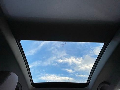 Used 2021 Alfa Romeo Stelvio Sprint w/ Sun & Sound Package image 24