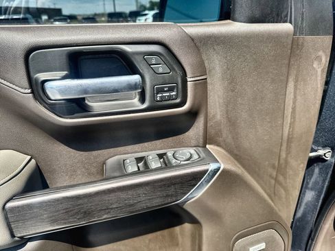 Used 2021 Chevrolet Silverado 1500 LTZ w/ LTZ Premium Package AWD/4WD image 10