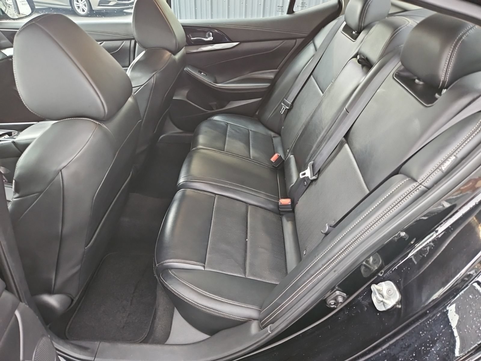 Used 2021 Nissan Maxima 3.5 SV w/ Floor Mat Group FWD image 14