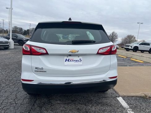 Used 2018 Chevrolet Equinox LS image 7