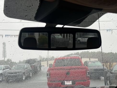 Used 2022 Ford F250 Lariat w/ Lariat Ultimate Package image 29