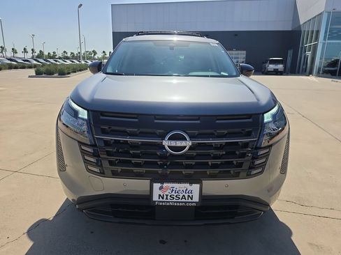 New 2026 Nissan Pathfinder SV FWD image 10