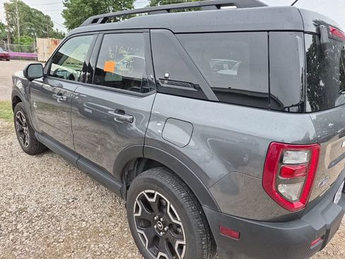 Used 2025 Ford Bronco Sport Outer Banks w/ Outer Banks Tech Package+ AWD/4WD image 2