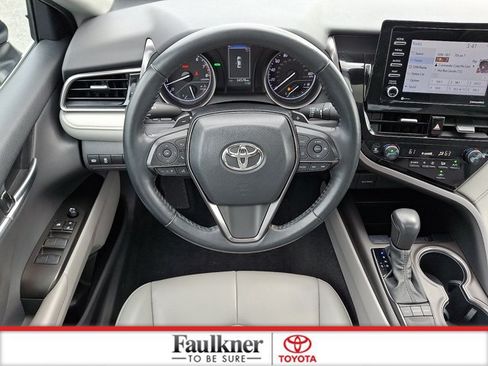 Certified 2023 Toyota Camry SE w/ Cold Weather Package FWD image 11