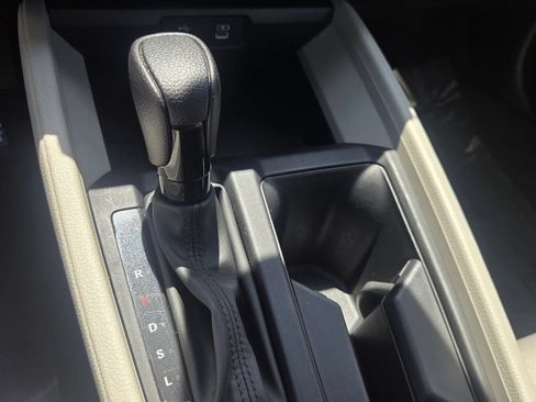 Used 2025 Honda Accord LX image 19