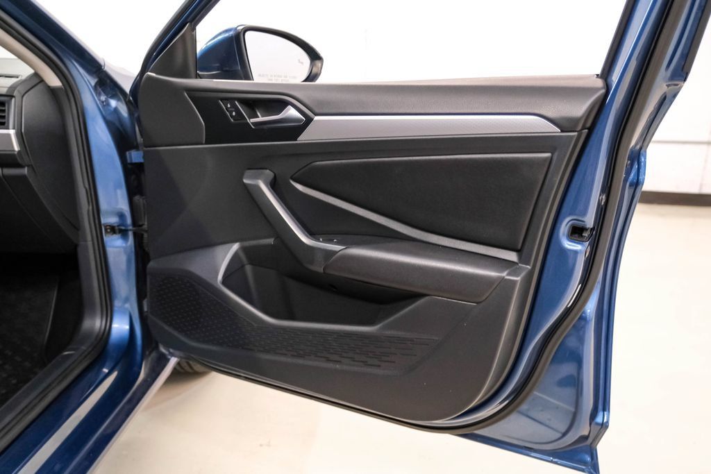 Used 2020 Volkswagen Jetta S w/ Driver Assistance Package FWD image 42