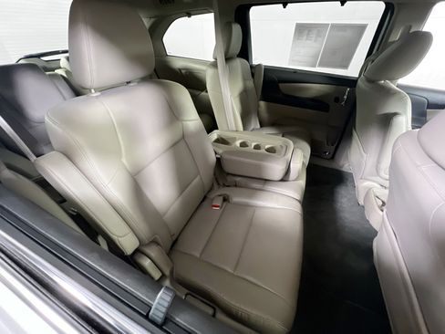 Used 2017 Honda Odyssey EX-L image 27