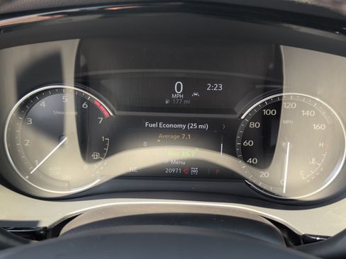 Certified 2024 Cadillac XT6 Luxury w/ LPO, Floor Liner Package AWD/4WD image 25