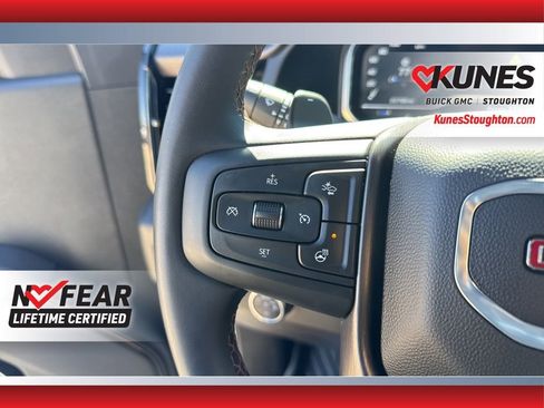 Used 2025 GMC Sierra 1500 AT4 w/ AT4 Premium Package image 31