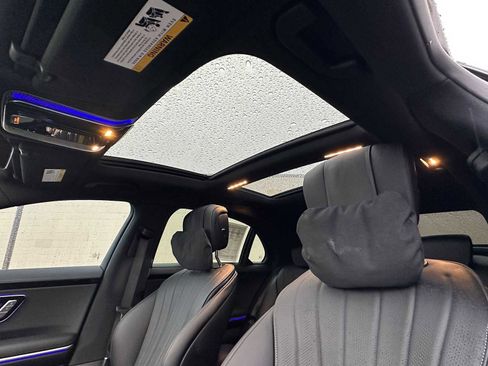 Used 2024 Mercedes-Benz S 500 S 500 image 36