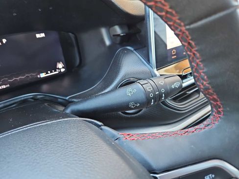 Used 2023 Jeep Compass Trailhawk w/ Trailhawk Elite Group image 28