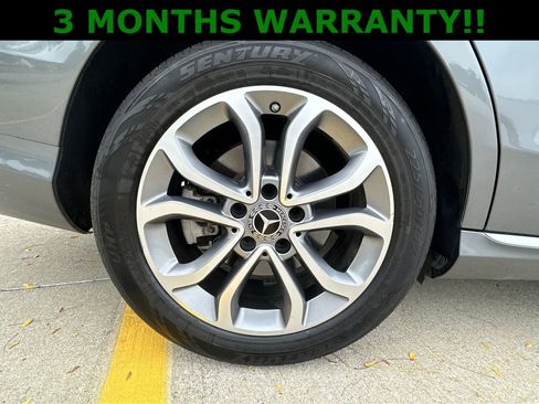 Used 2018 Mercedes-Benz C 300 4MATIC Sedan image 49