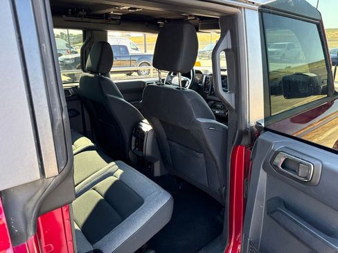 Used 2025 Ford Bronco Big Bend AWD/4WD image 13