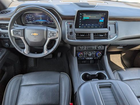 Used 2024 Chevrolet Tahoe Premier RWD image 9