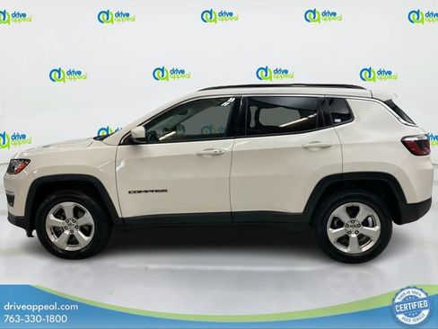 Used 2018 Jeep Compass Latitude w/ Popular Equipment Group AWD/4WD image 9