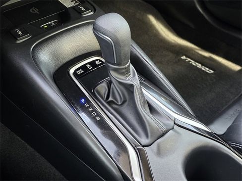 Used 2025 Toyota Corolla XLE image 16