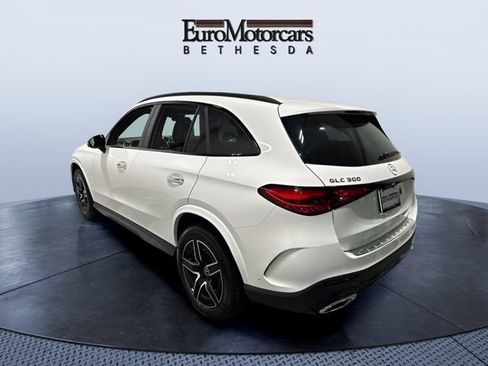 Used 2026 Mercedes-Benz GLC 300 4MATIC image 3
