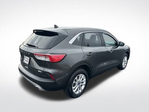 Used 2020 Ford Escape SE image 5